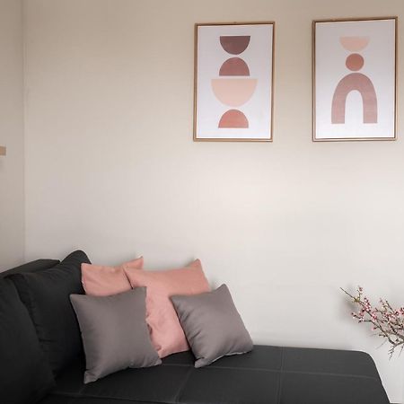 Square Apartment Kambanos المظهر الخارجي الصورة