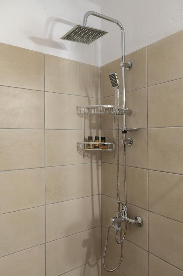 Square Apartment Kambanos المظهر الخارجي الصورة